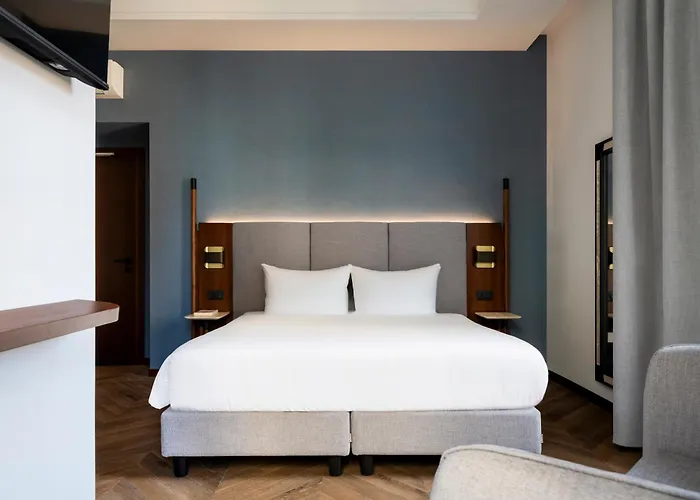 Boutique Piedra Centre מלון 3*