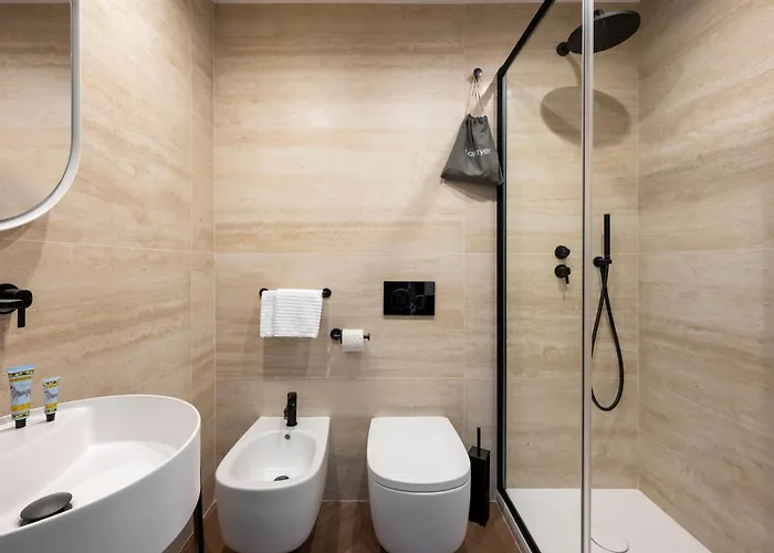 מלון Boutique Piedra Centre 3*