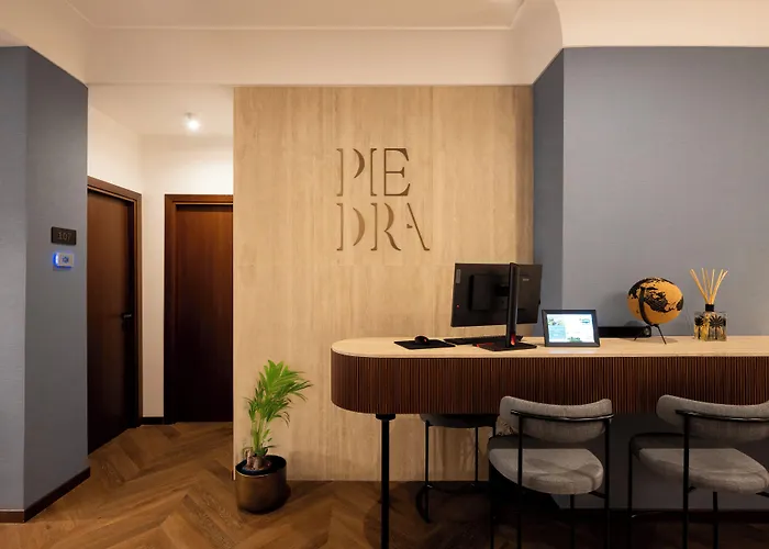 Boutique Piedra Centre מלון 3*
