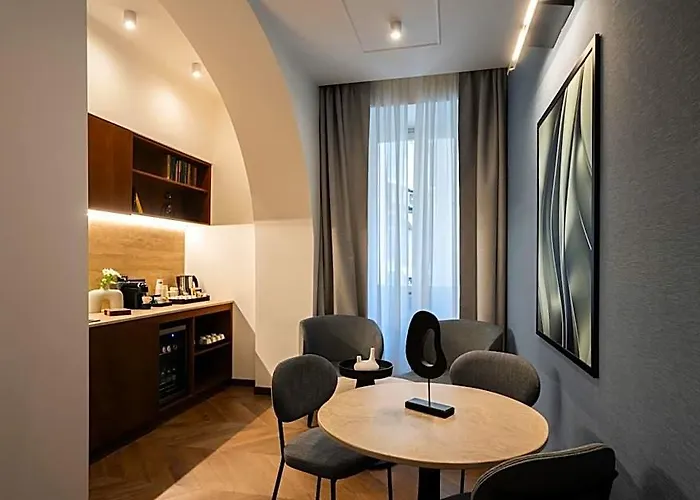 Boutique Piedra Centre מלון רומא