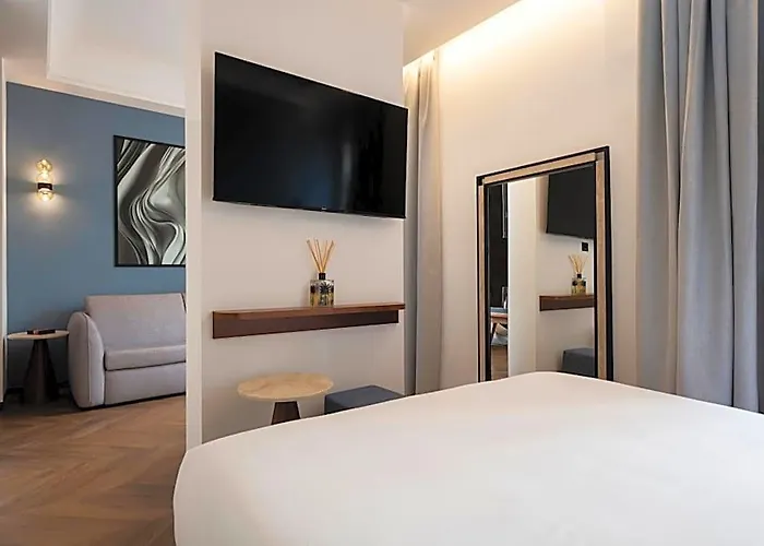 Boutique Piedra Centre מלון 3*
