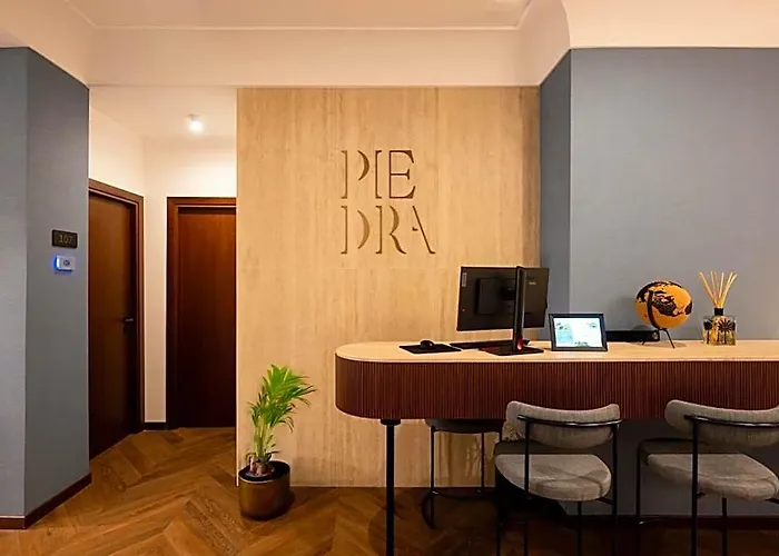 Boutique Piedra Centre מלון